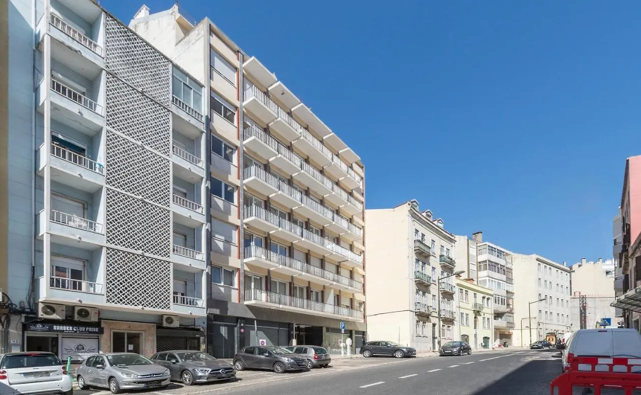 Appartement Houze_6 Suite Flat In Campolide Near Parque Eduardo VII Lissabon Portugal